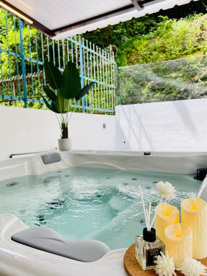 Qv Residence Langkawi - Jacuzzi, Bbq, & Steamboat กัวห์ ภายนอก รูปภาพ